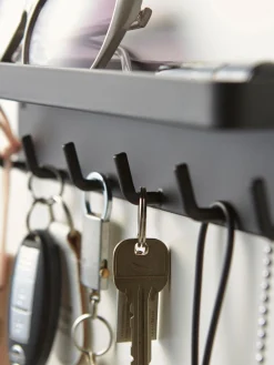Appendiabiti da parete con retro magnetico Smart