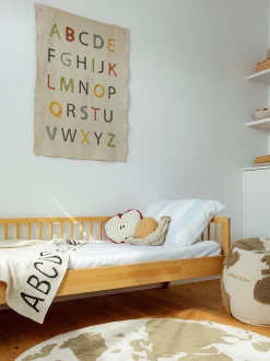 Appendiabiti per bambini fatto a mano Back To School