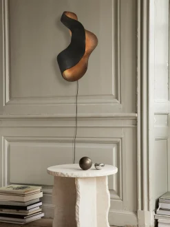 Applique grande a LED con luce regolabile Oyster