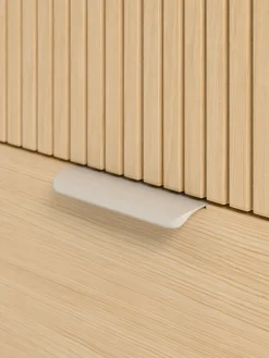 Armadio compatto in legno Sato