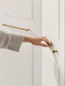 Armadio componibile con ante battenti Charlotte, Larg. 250 cm, in diverse varianti