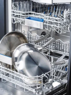 Batteria di pentole da cucina con tre strati KitchenAid, set da 7