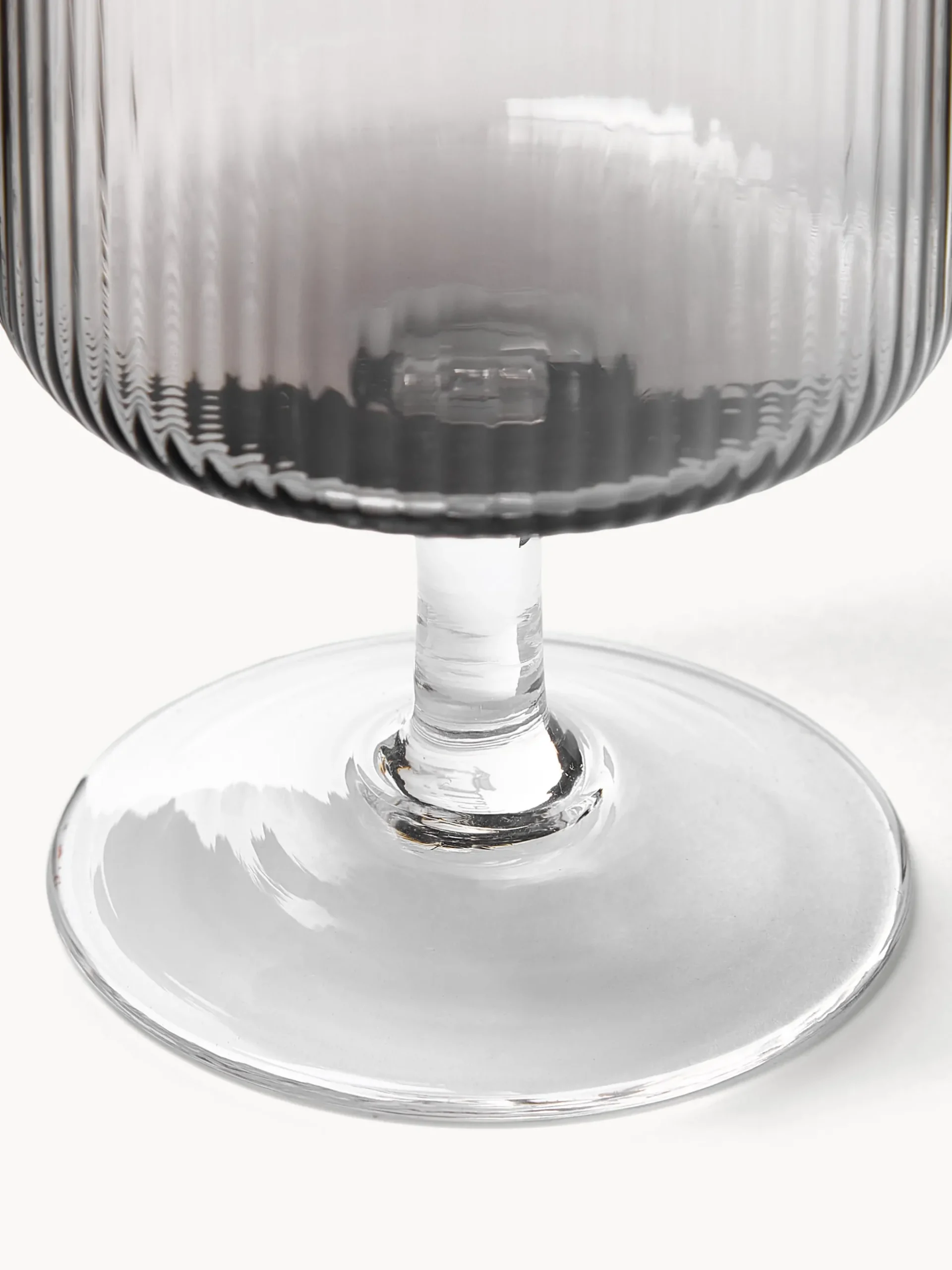Bicchieri da vino in vetro soffiato con scanalatura in rilievo Ripple 2 pz