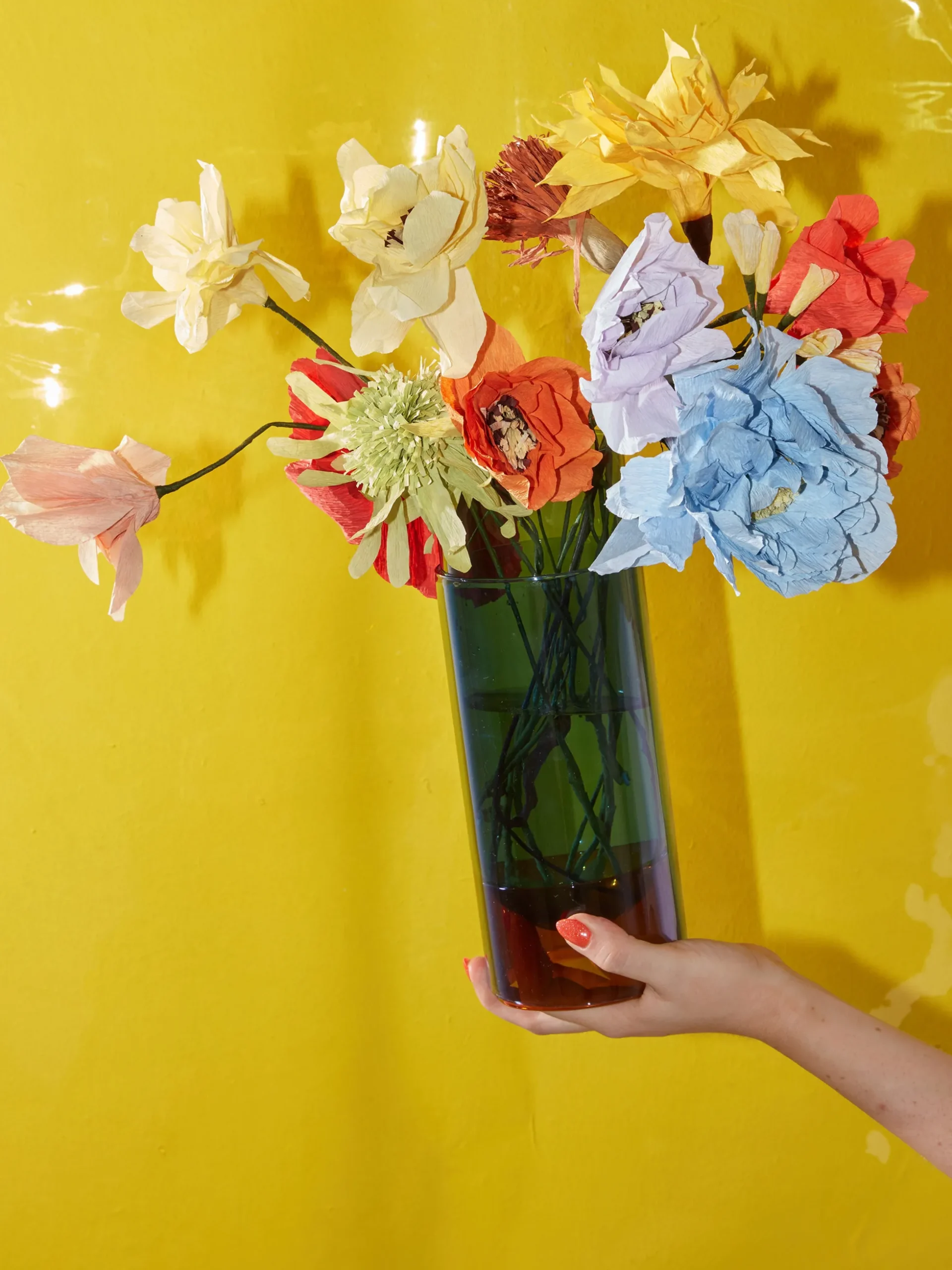 Bouquet di fiori artificiali fatto a mano Because