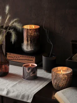 Candela profumata Refill (cedro, pelle scamosciata & ambra)