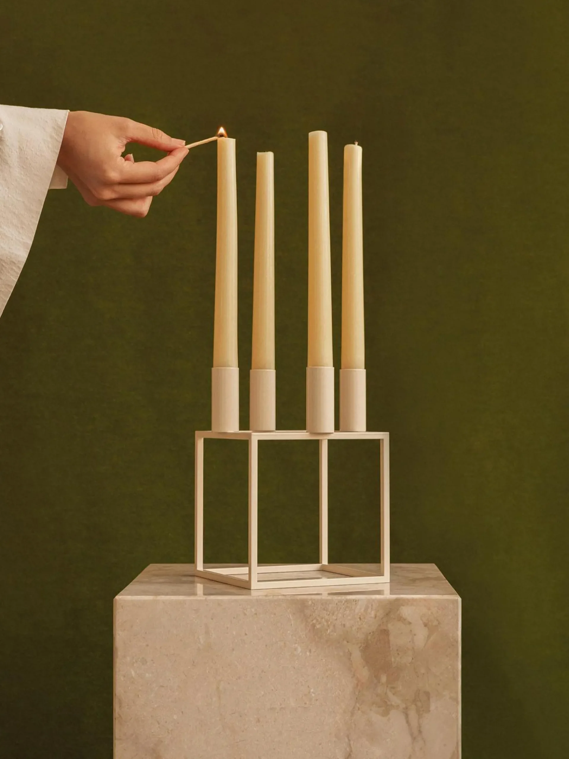 Candelabro in metallo Kubus