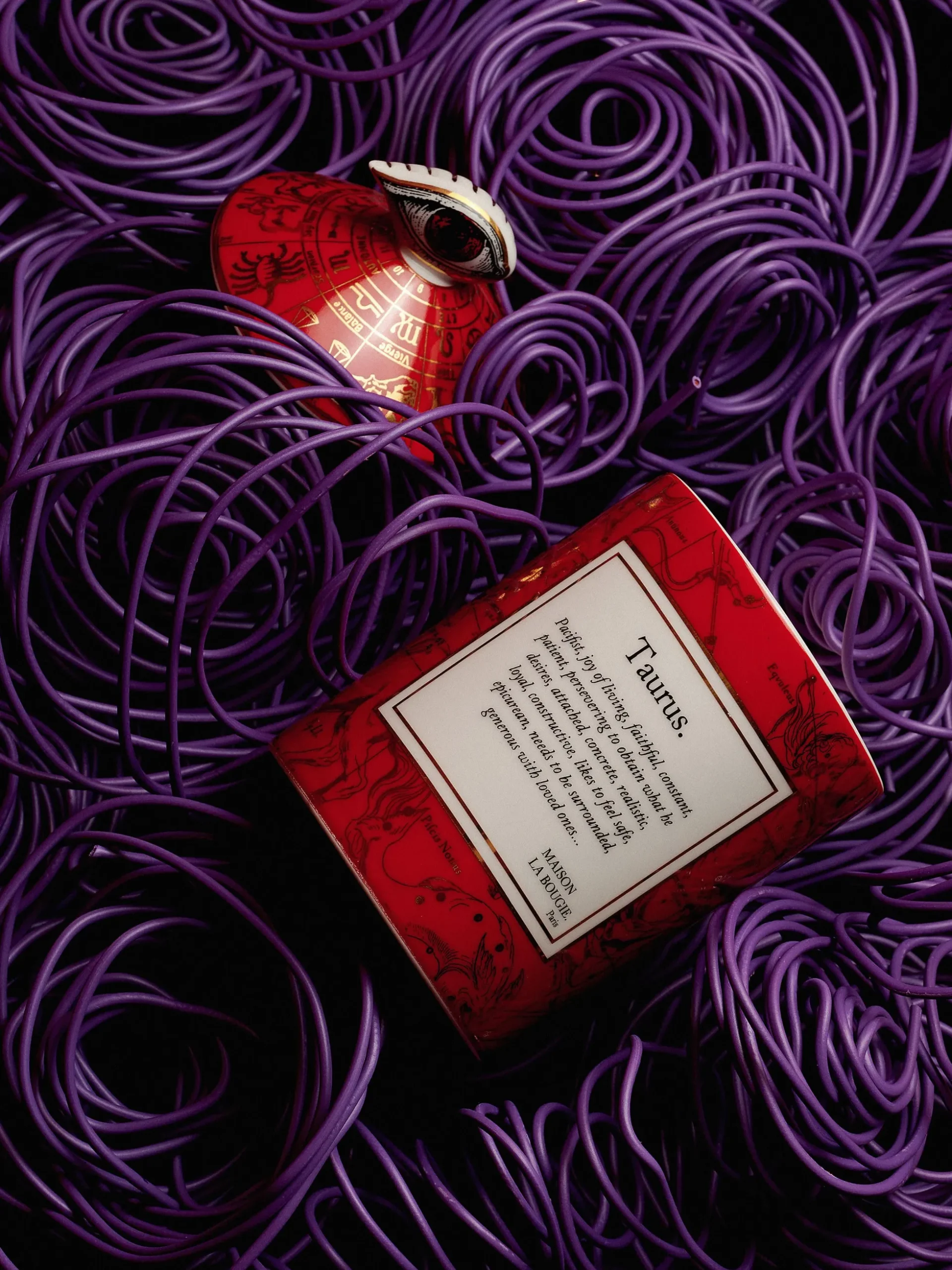 Candela profumata fatta a mano Taurus (mandarino, sandalo & patchouli)
