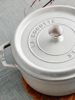 Casseruola rotonda in ghisa La Cocotte