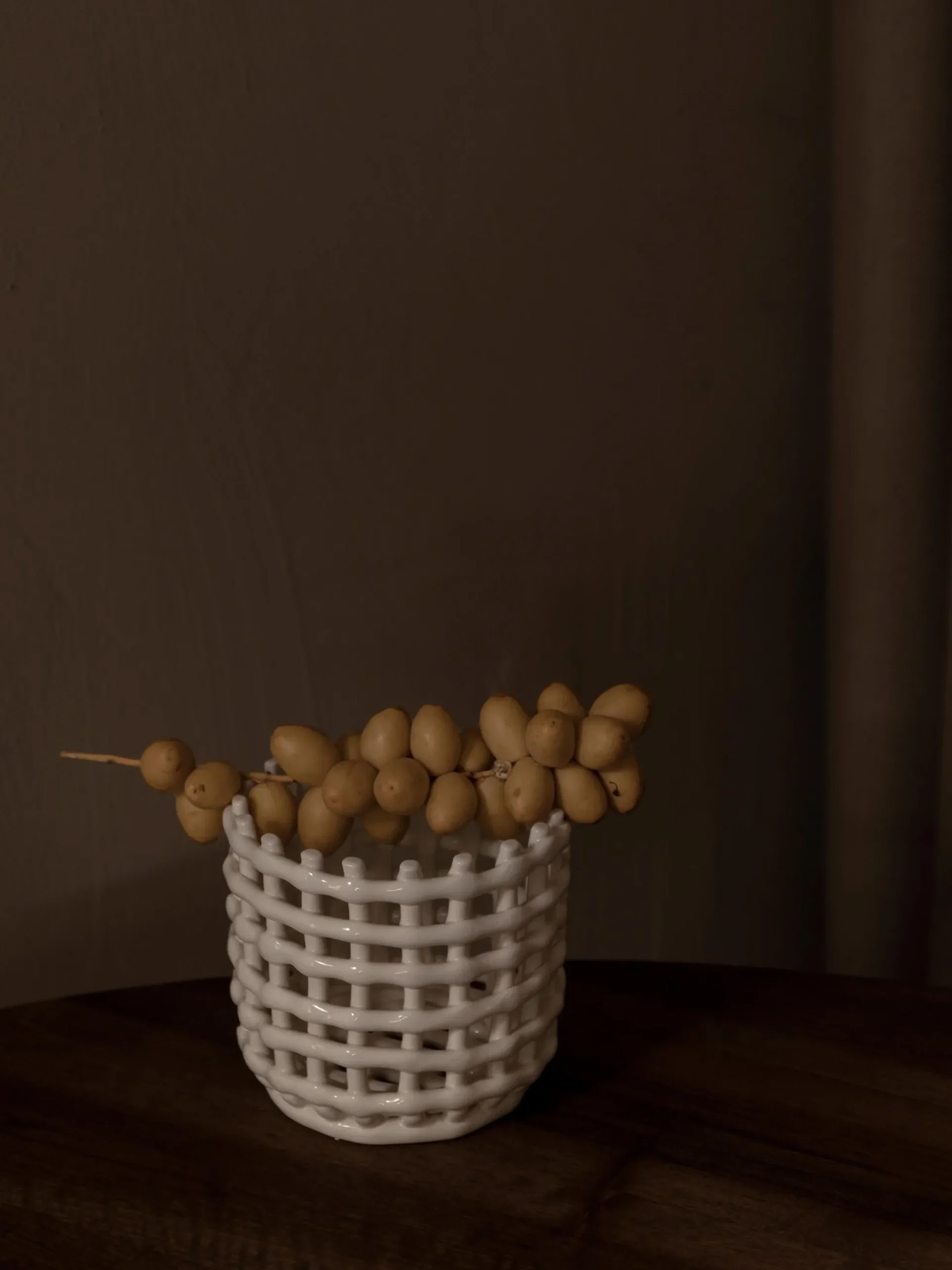 Cestino fatto a mano in ceramica Nalan, alt. 15 cm