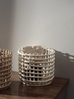 Cestino in ceramica fatto a mano Nalan, alt. 21 cm