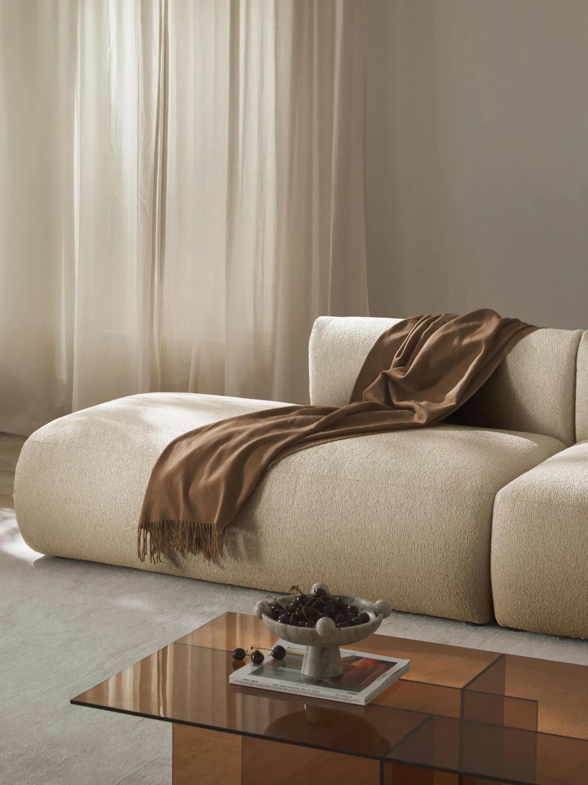 Chaise longue componibile in tessuto bouclé Sofia