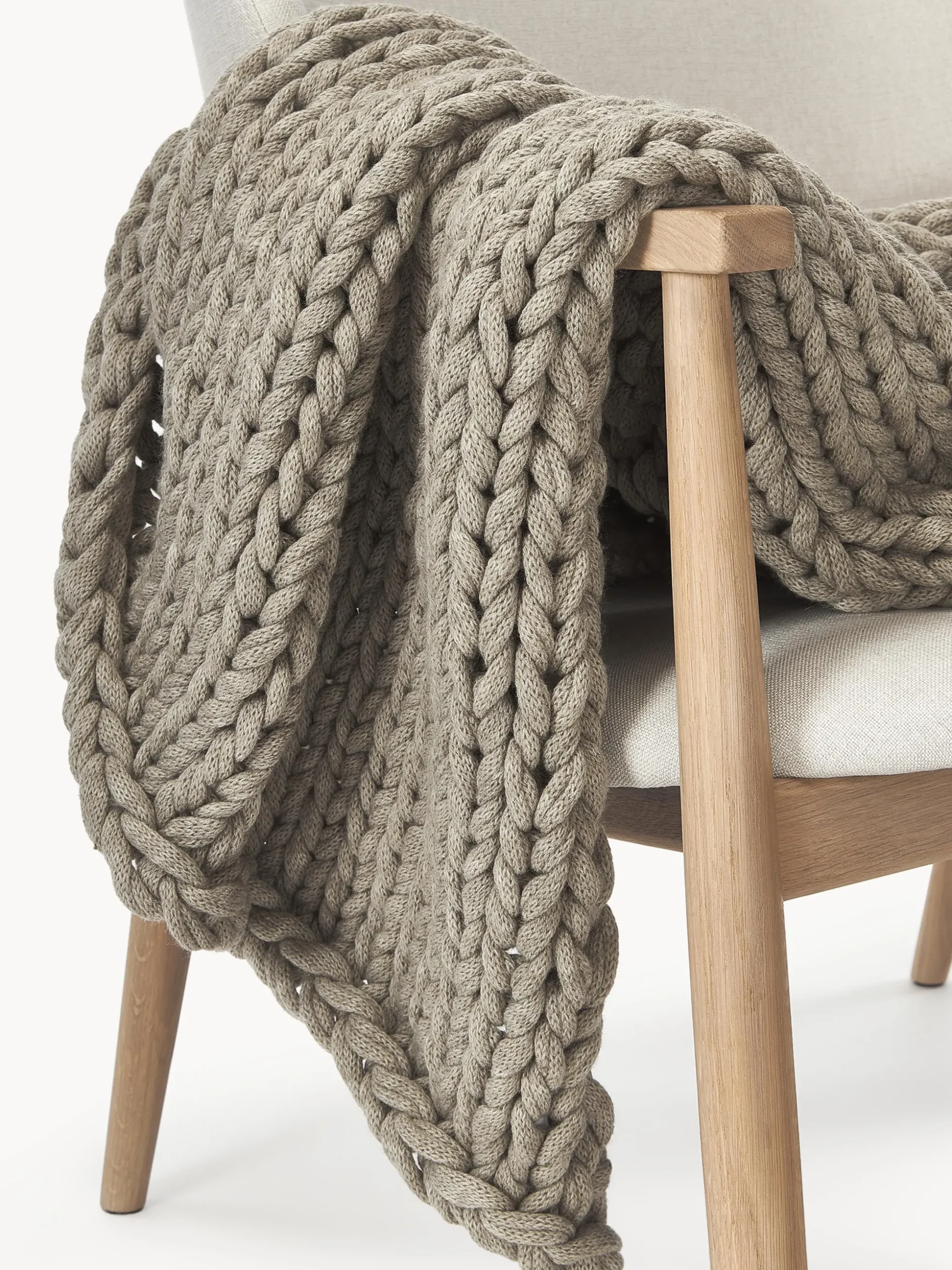 Coperta a maglia grossa fatta a mano Adyna