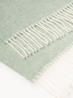 Coperta in lana con motivo a zig-zag e frange Tyrol