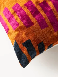 Copricuscino in viscosa con motivo jacquard tessuto Danelle