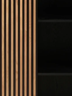 Credenza alta con anta scorrevole e frontale scanalato Linea