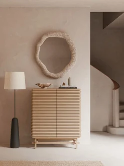 Credenza alta in legno di quercia Pierce