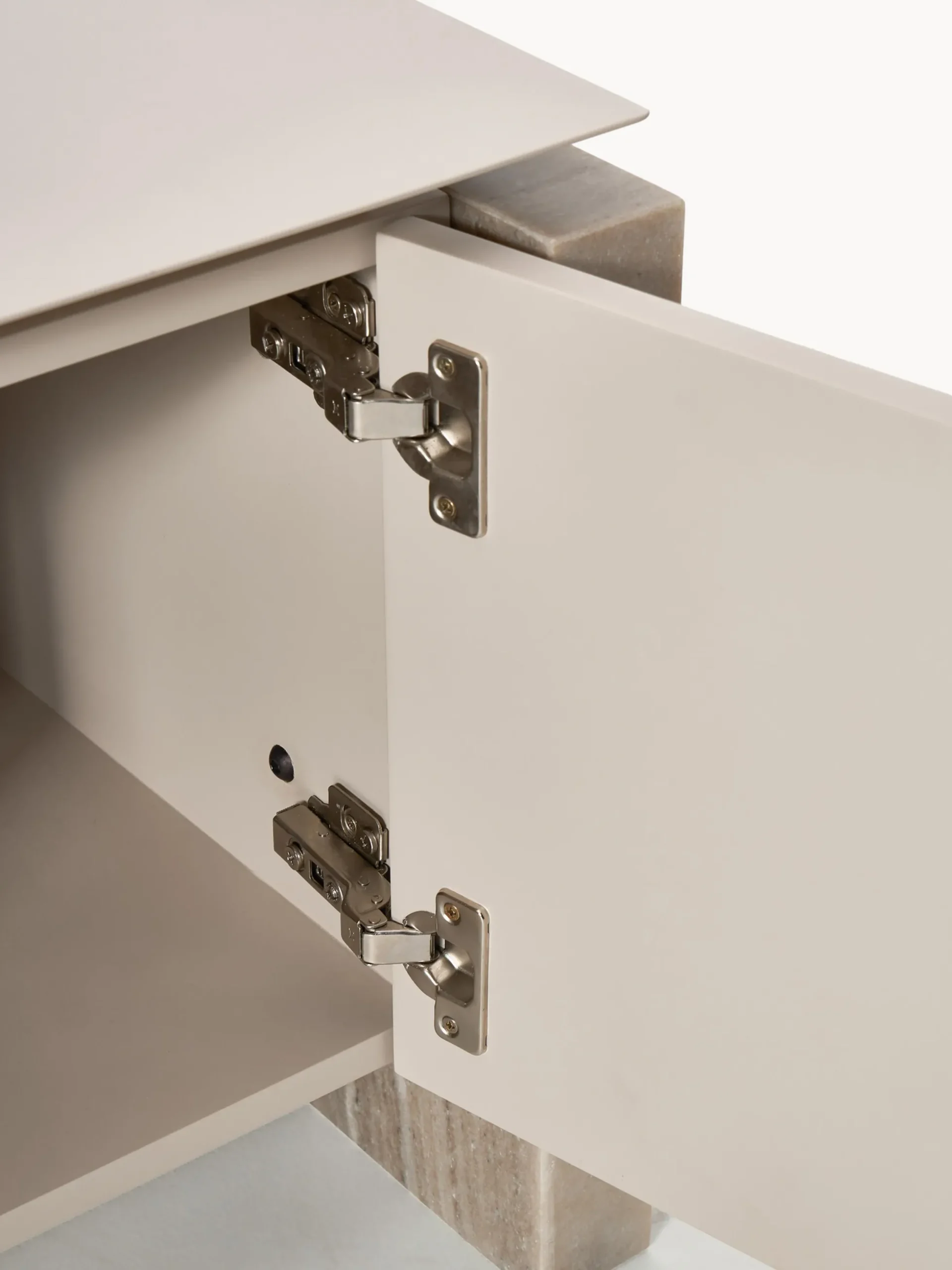 Credenza bassa in marmo e metallo Bruce