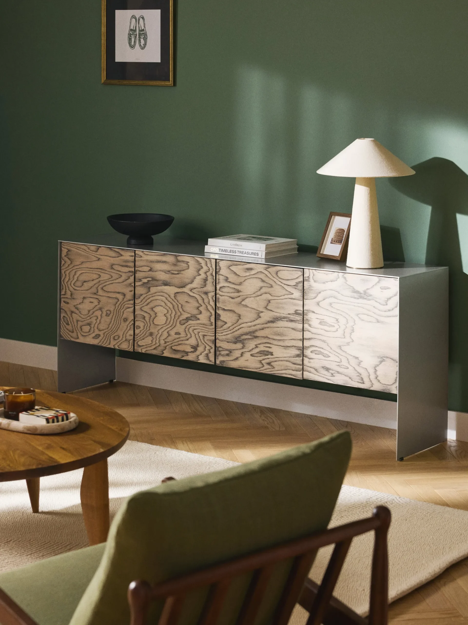 Credenza in legno Ako