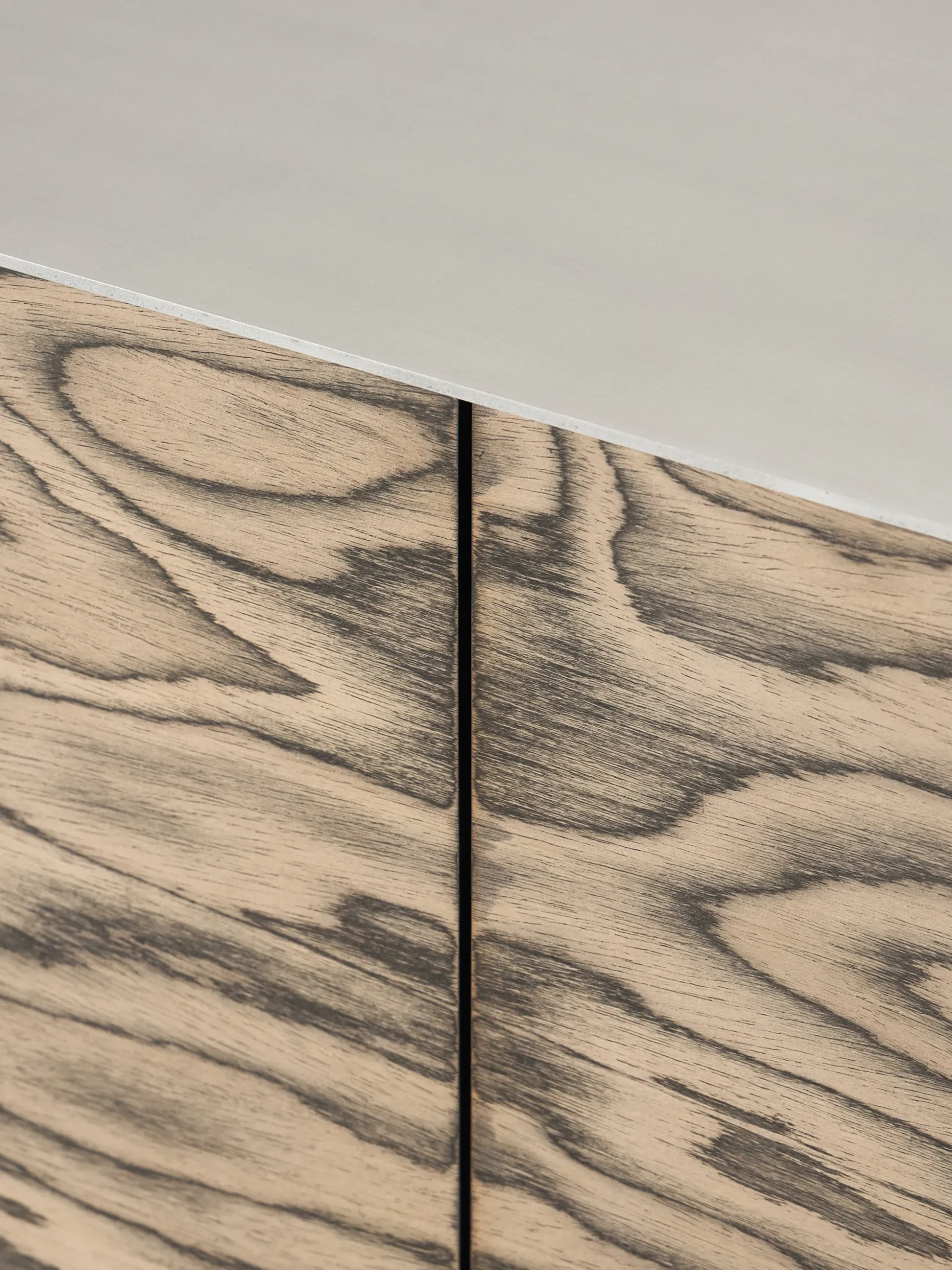 Credenza in legno Ako