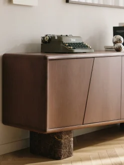 Credenza in legno con gambe in marmo Emperador Tundra