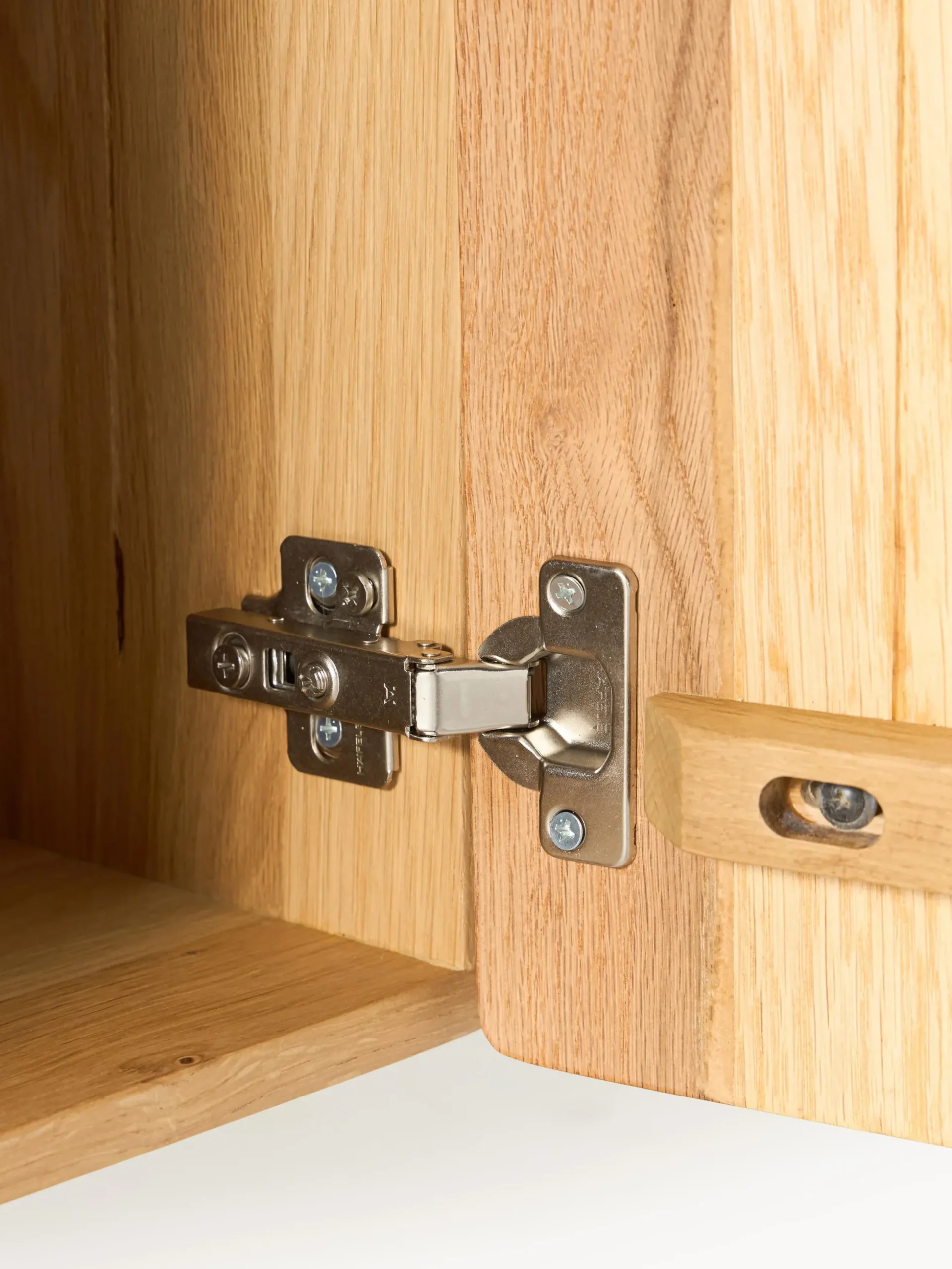 Credenza in legno di quercia Cadi