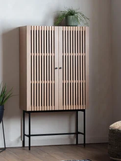 Credenza in legno Okayama