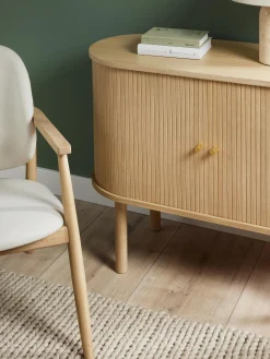 Credenza piccola con frontale millerighe Calary