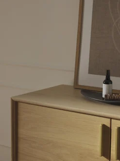Credenza piccola in legno di quercia Diana