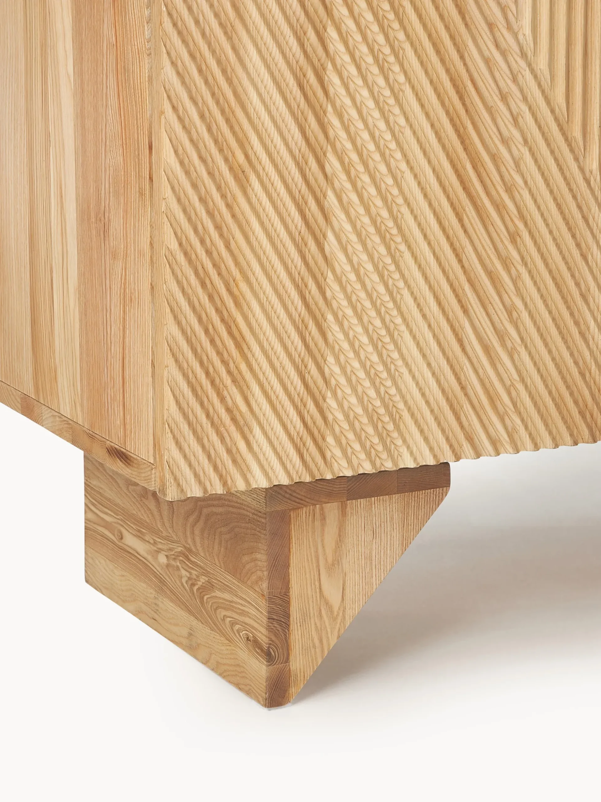 Credenza alta in legno di frassino Louis
