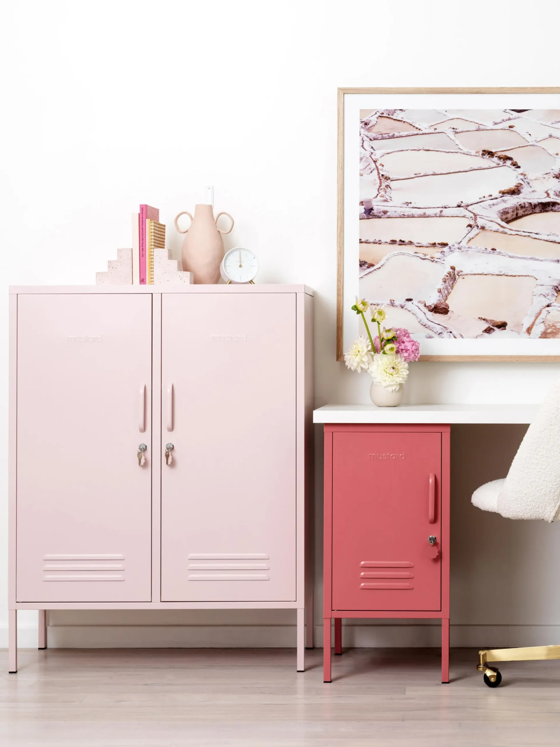 Credenza alta in metallo The Midi