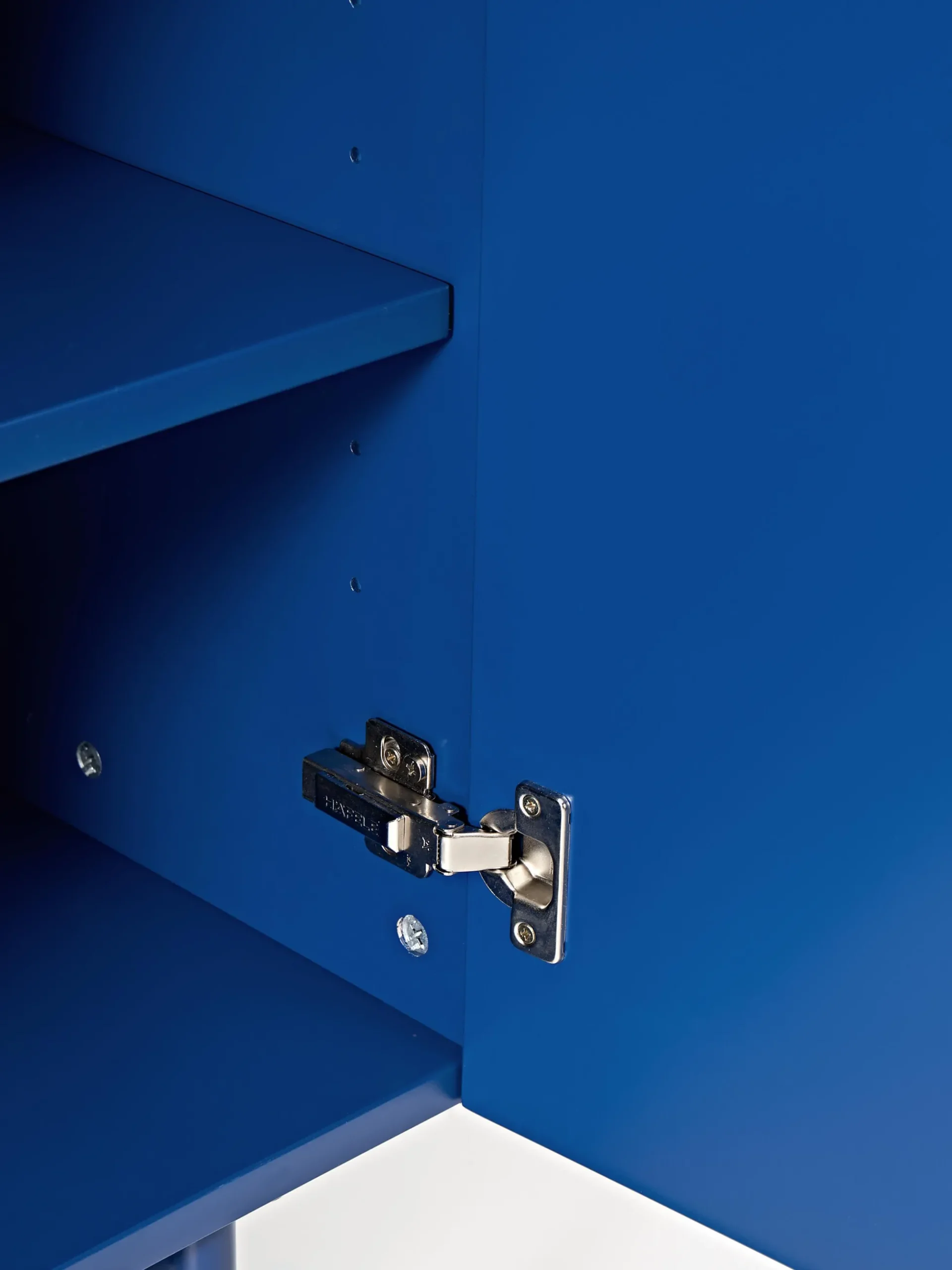Credenza Elona
