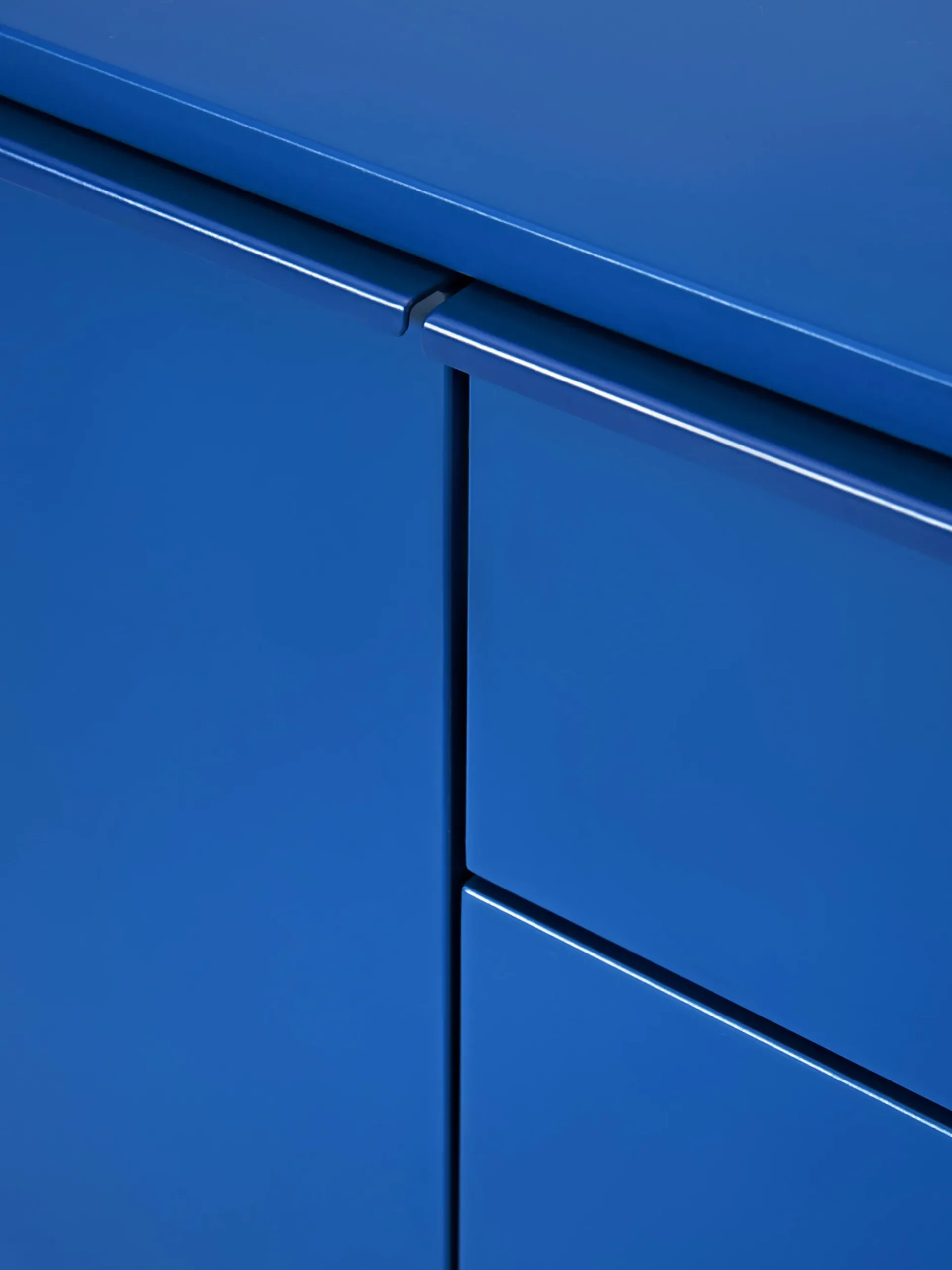 Credenza Elona