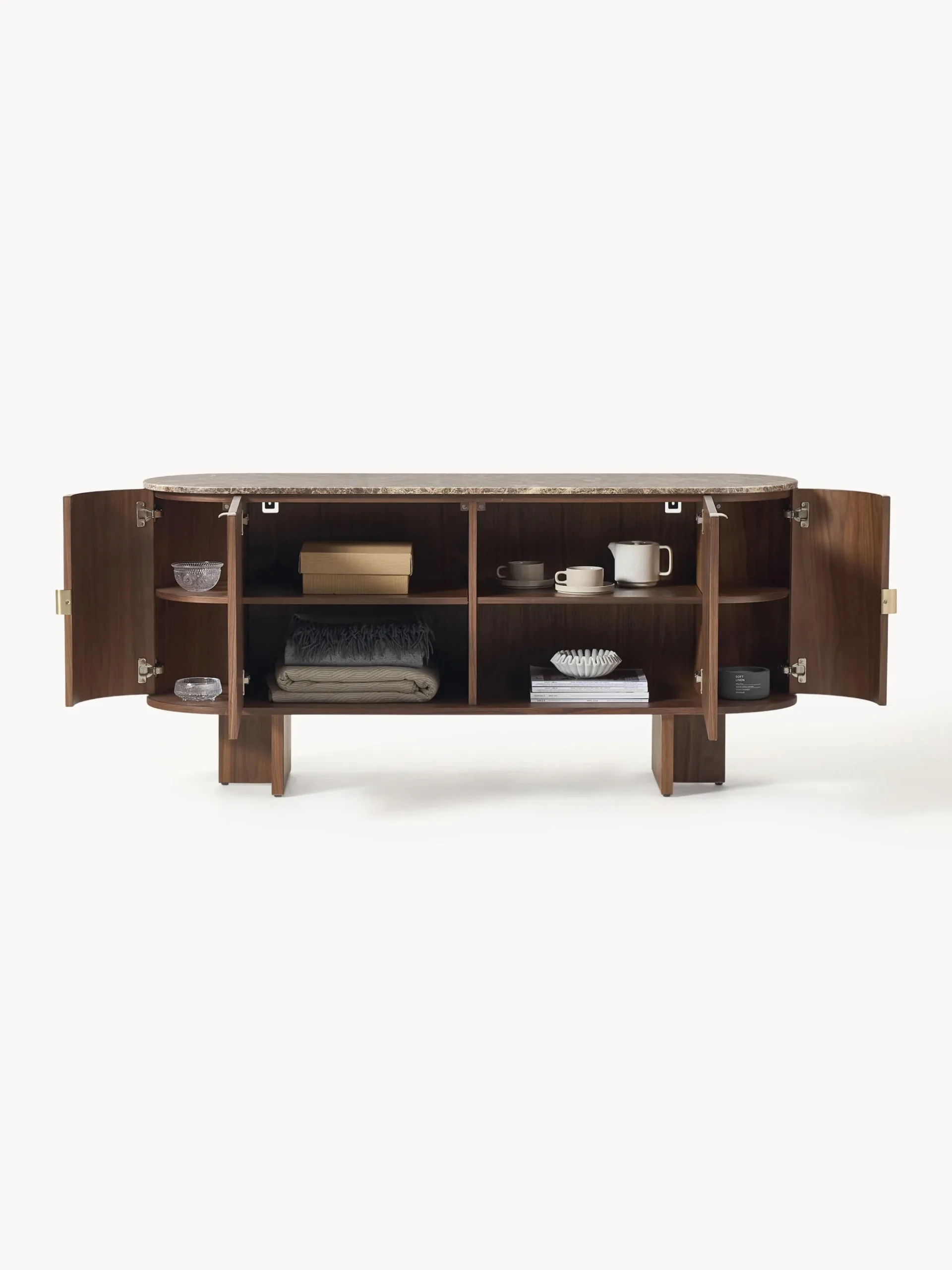 Credenza in legno con angoli arrotondati e piano in marmo Zumi