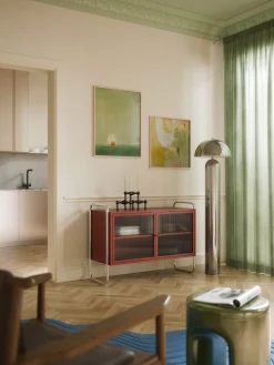 Credenza in metallo con frontale in vetro Robyn