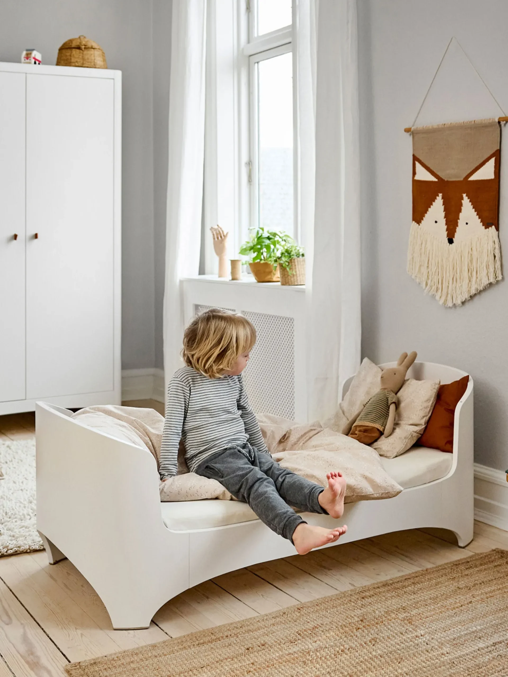 Culla in legno con estensione a letto per bambini Leander Classic, 70 x 150 cm