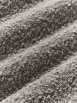 Cuscino decorativo grande in bouclé Lennon, 70 x 70 cm