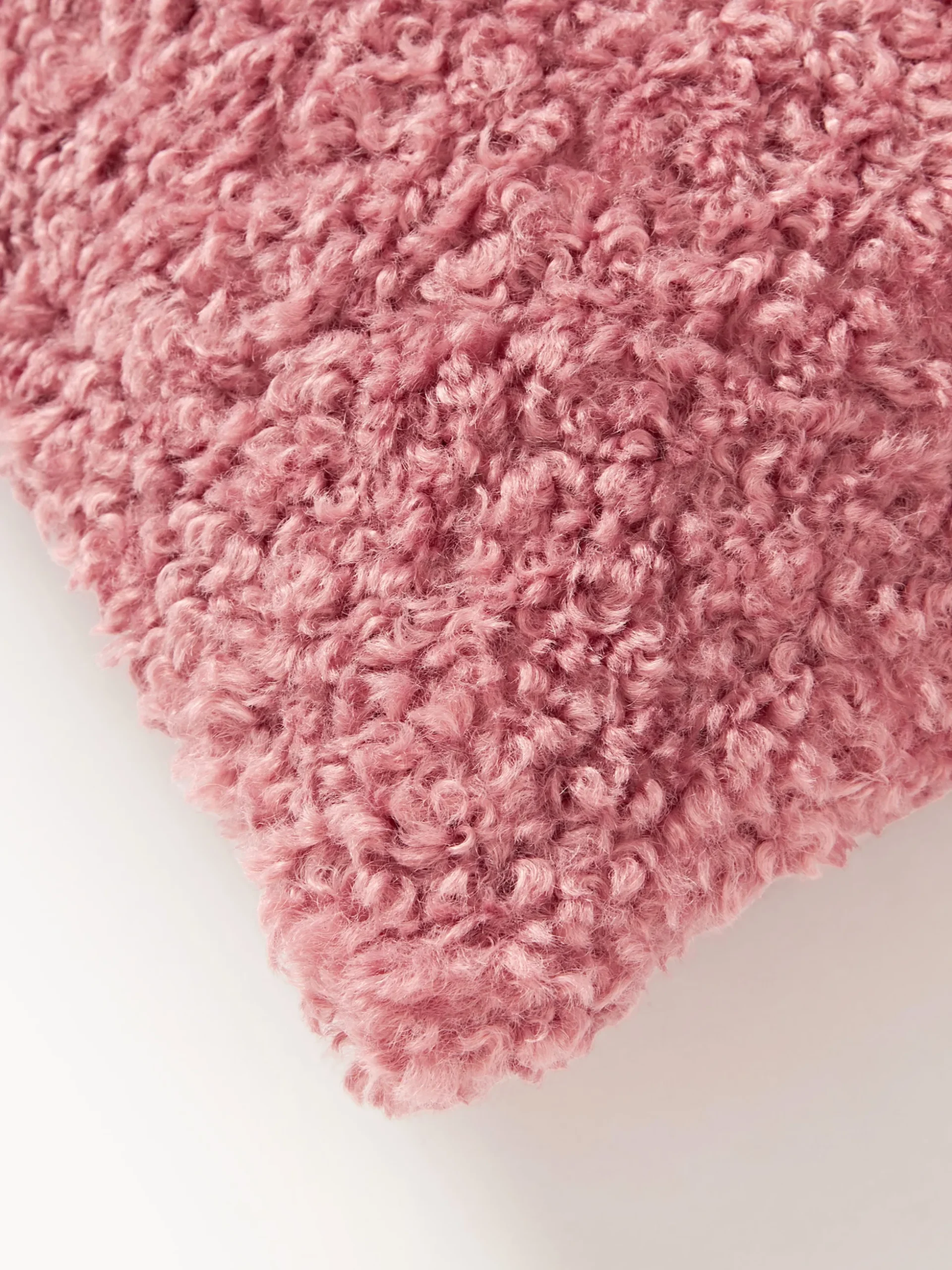 Cuscino decorativo XL in teddy Dotty