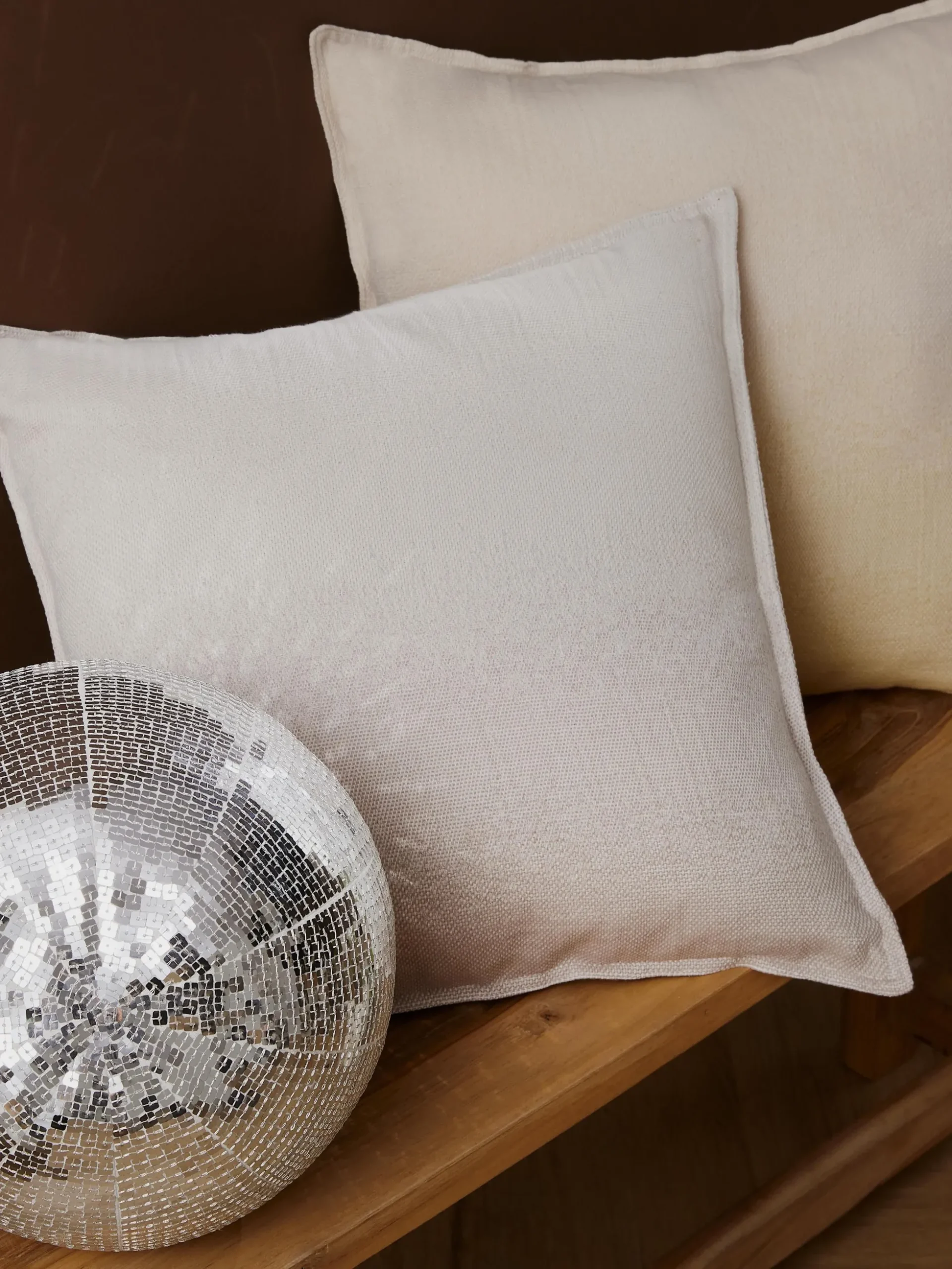 Cuscino rotondo con paillettes Diva