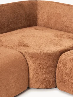 Divano angolare componibile 4 posti con chaise longue in teddy bouclé Wolke