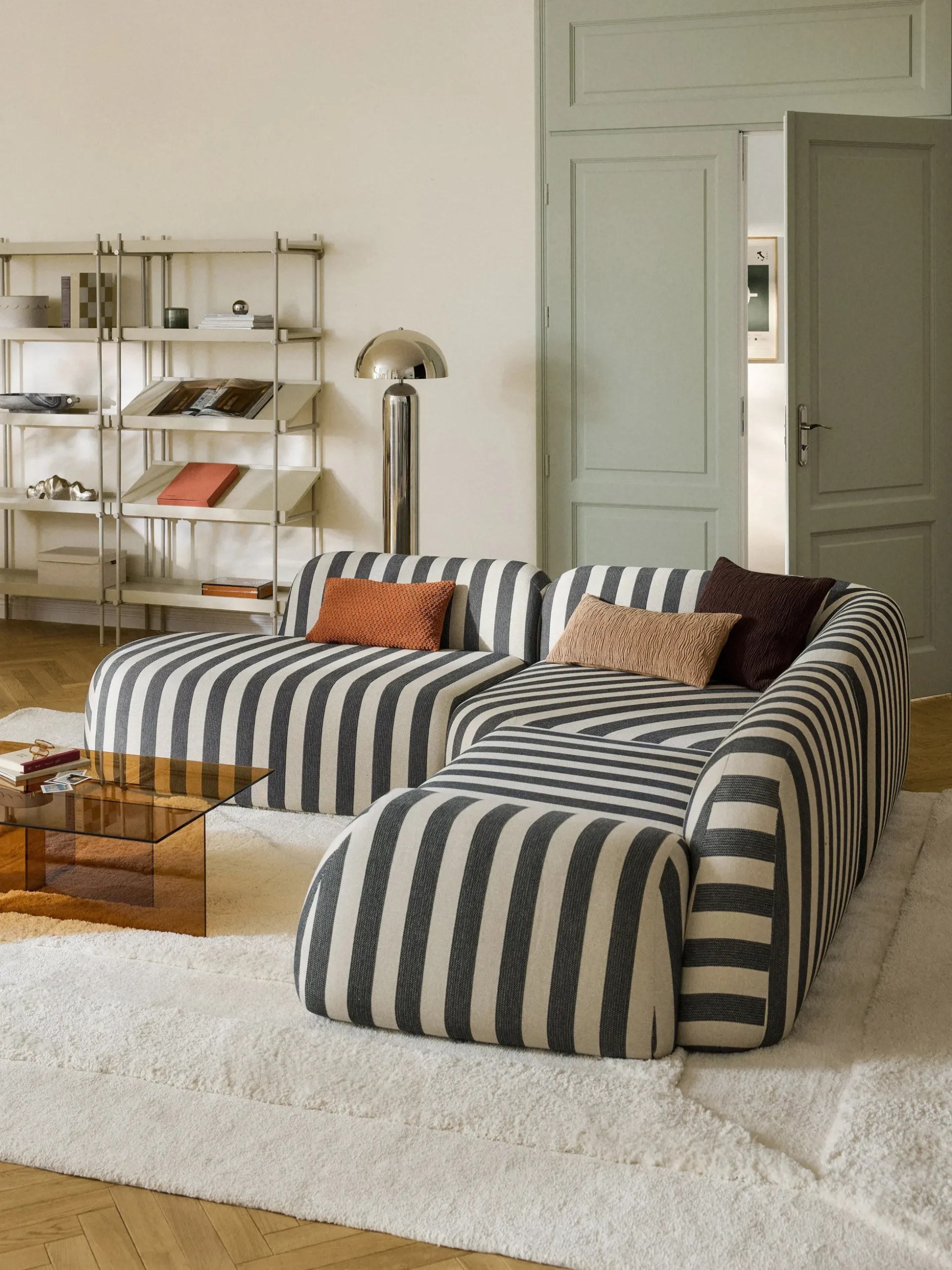Divano angolare componibile 4 posti a righe con chaise longue Wolke