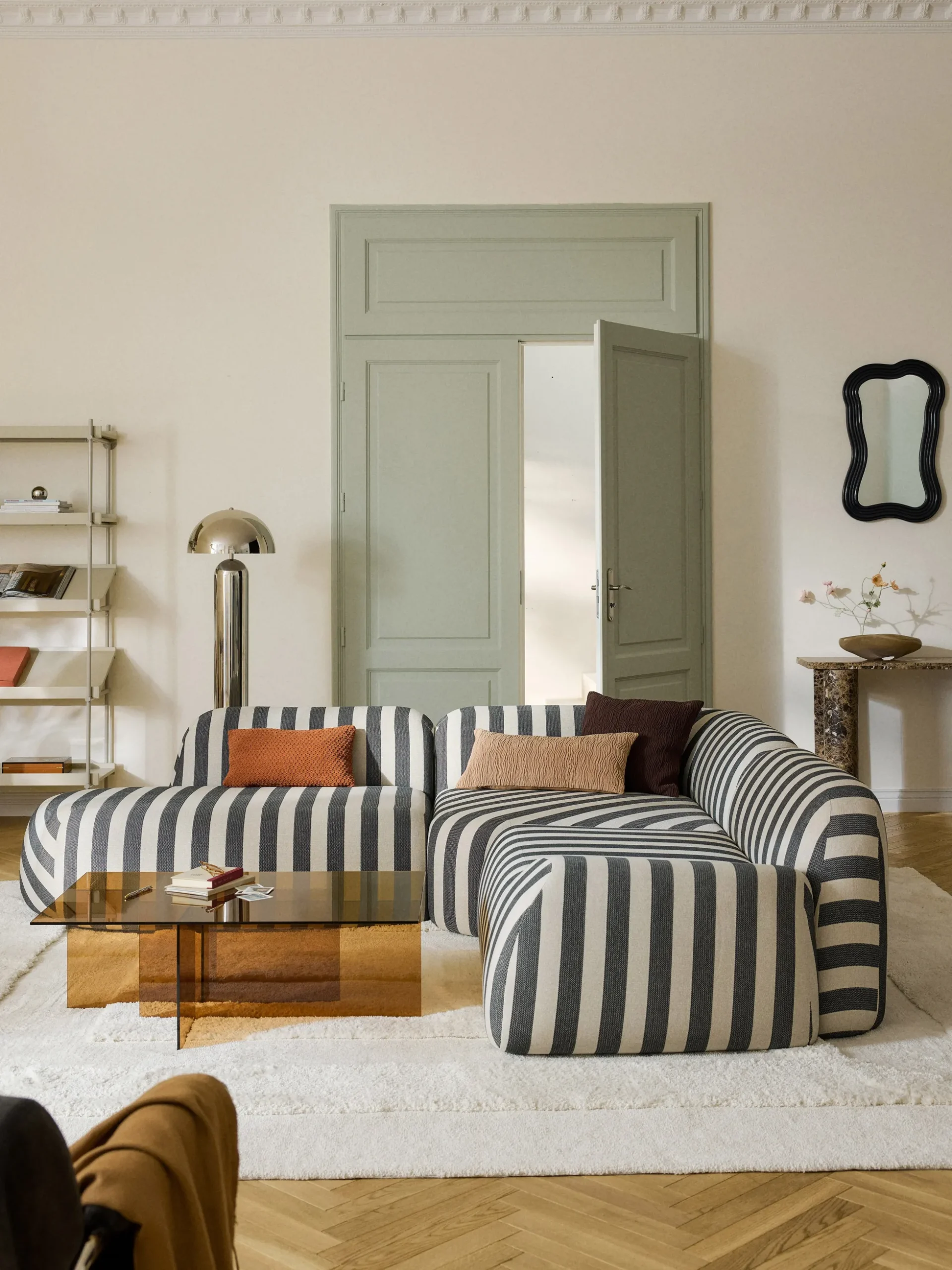 Divano angolare componibile 4 posti a righe con chaise longue Wolke