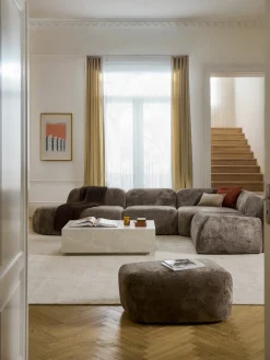 Divano angolare componibile 4 posti in teddy bouclé con chaise longue Wolke