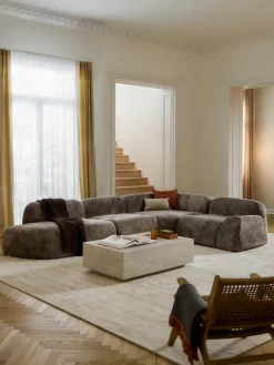 Divano angolare componibile 4 posti in teddy bouclé con chaise longue Wolke