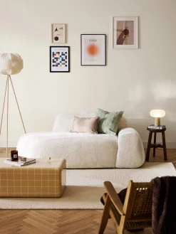 Divano 2 posti con chaise longue in teddy bouclé Wolke