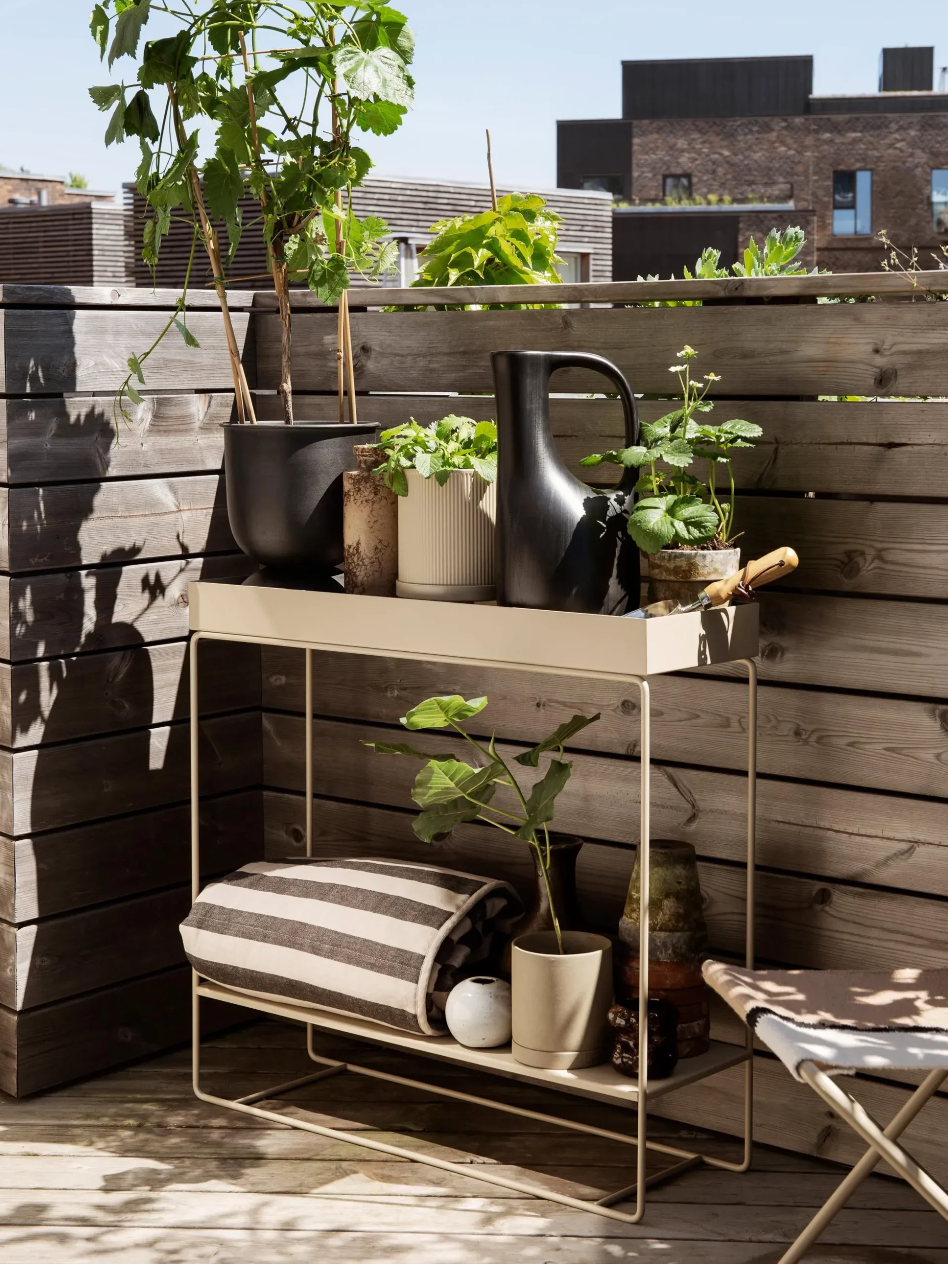 Fioriera con ripiano Plant Box