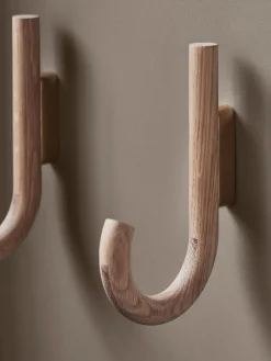 Gancio da parete in legno di quercia Umbrella, in diverse dimensioni