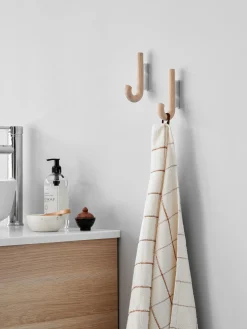 Gancio da parete in legno di quercia Umbrella, in diverse dimensioni