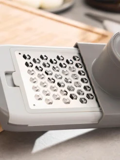 Grattugia multiuso 7 in 1 Z-Cut