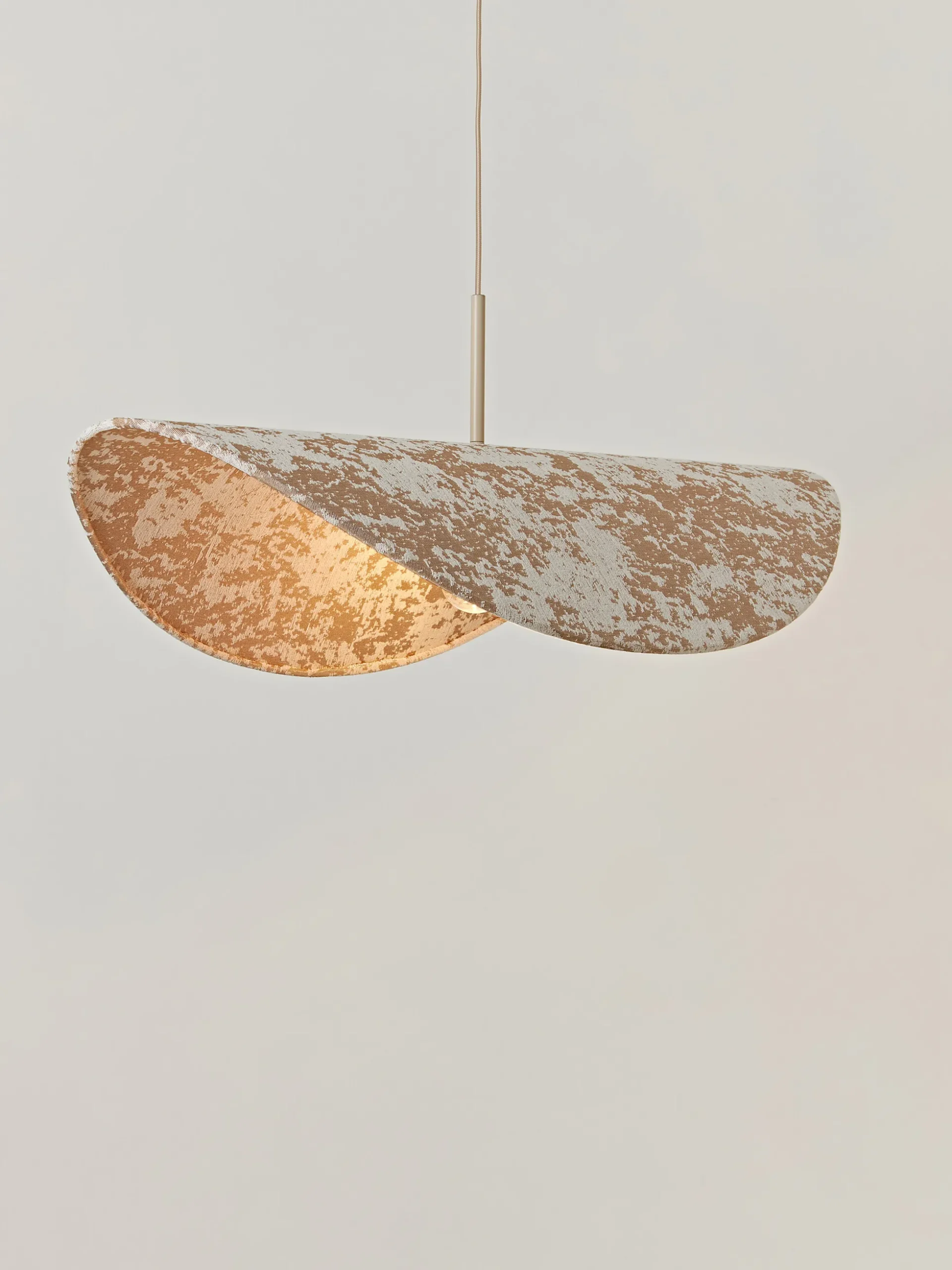 Lampada a sospensione grande di design Kenzie