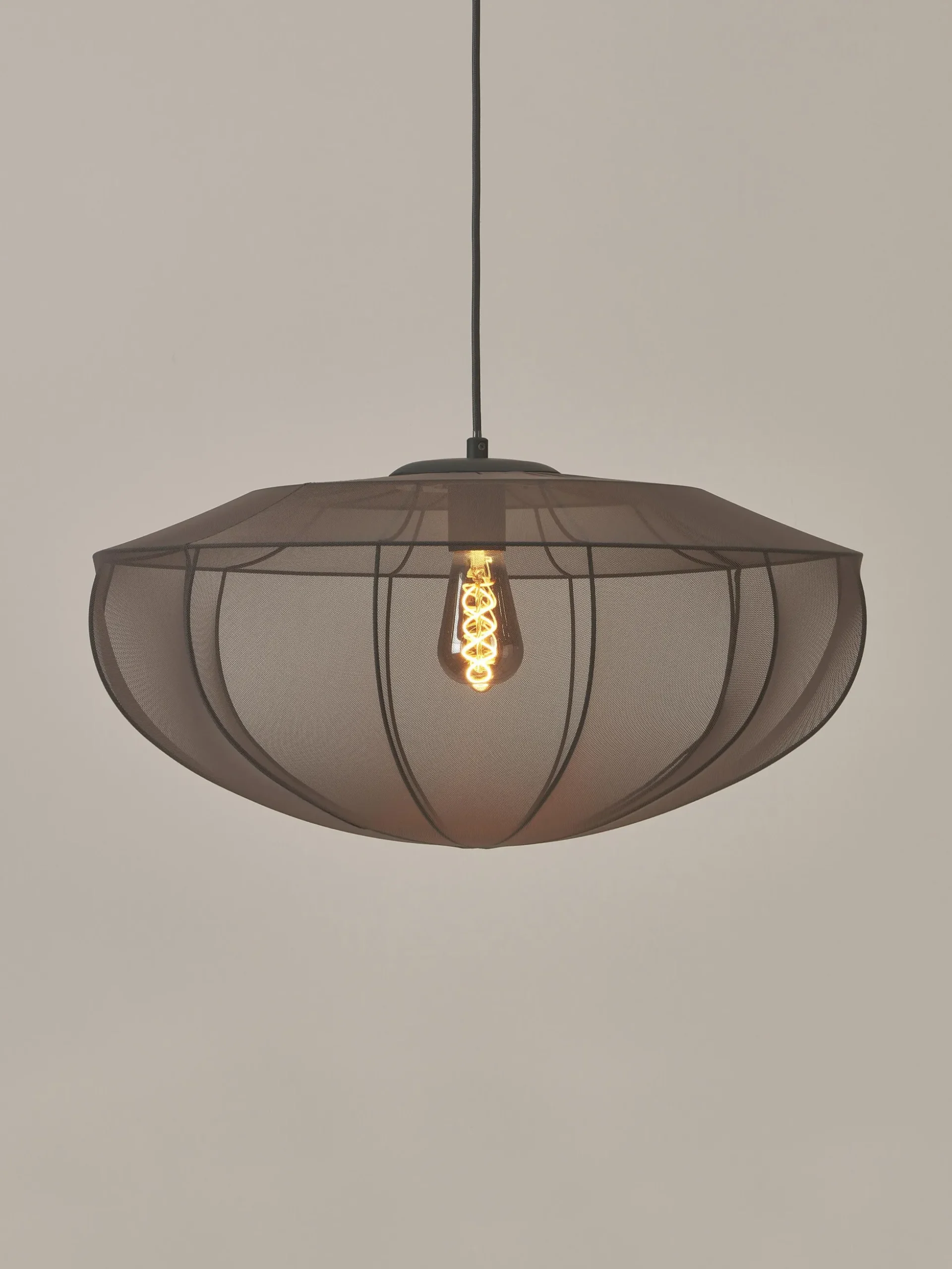 Lampada a sospensione in tessuto a rete Beau